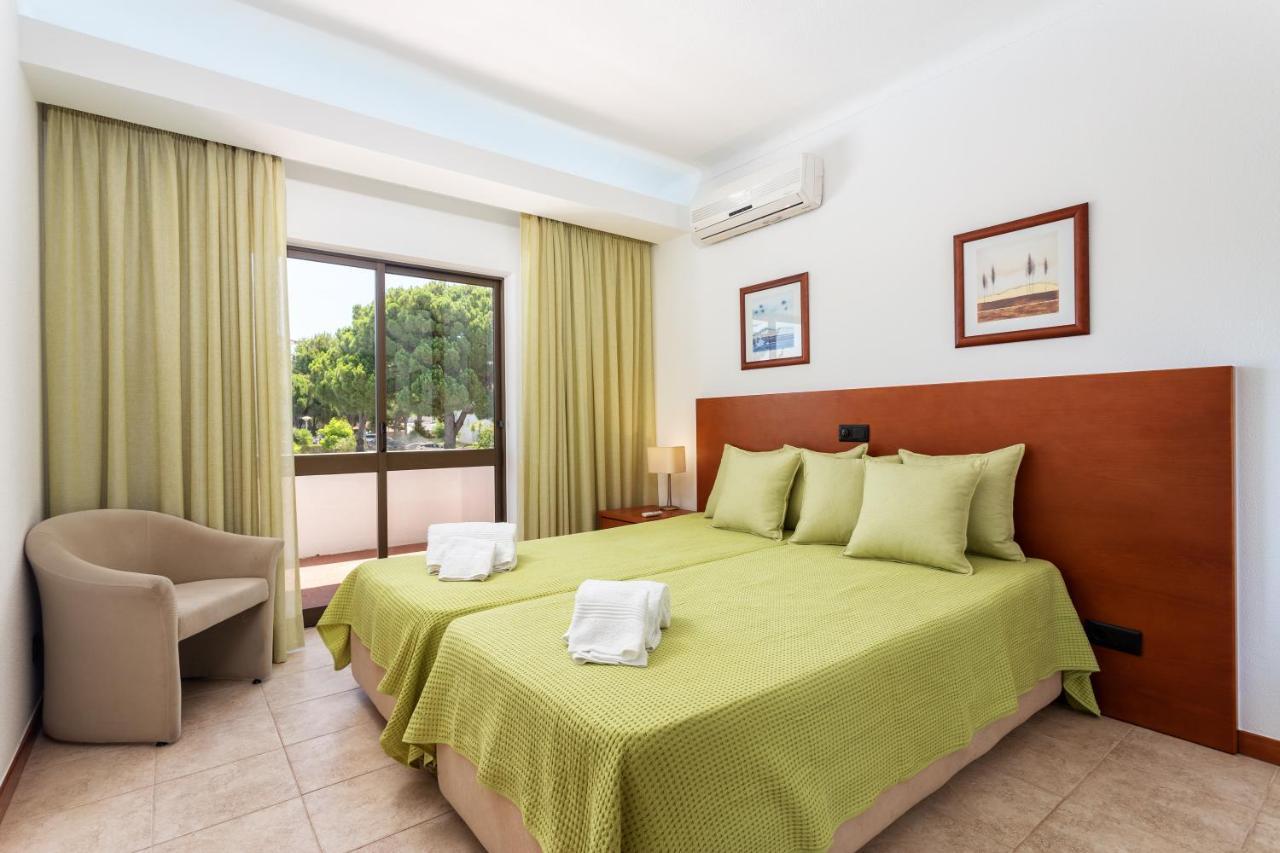 شقة Host Wise - Bright Cozy Flats W Terrace & Pool كوارتيرا المظهر الخارجي الصورة