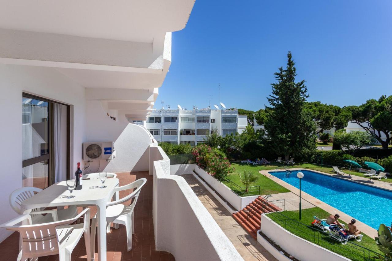 شقة Host Wise - Bright Cozy Flats W Terrace & Pool كوارتيرا المظهر الخارجي الصورة