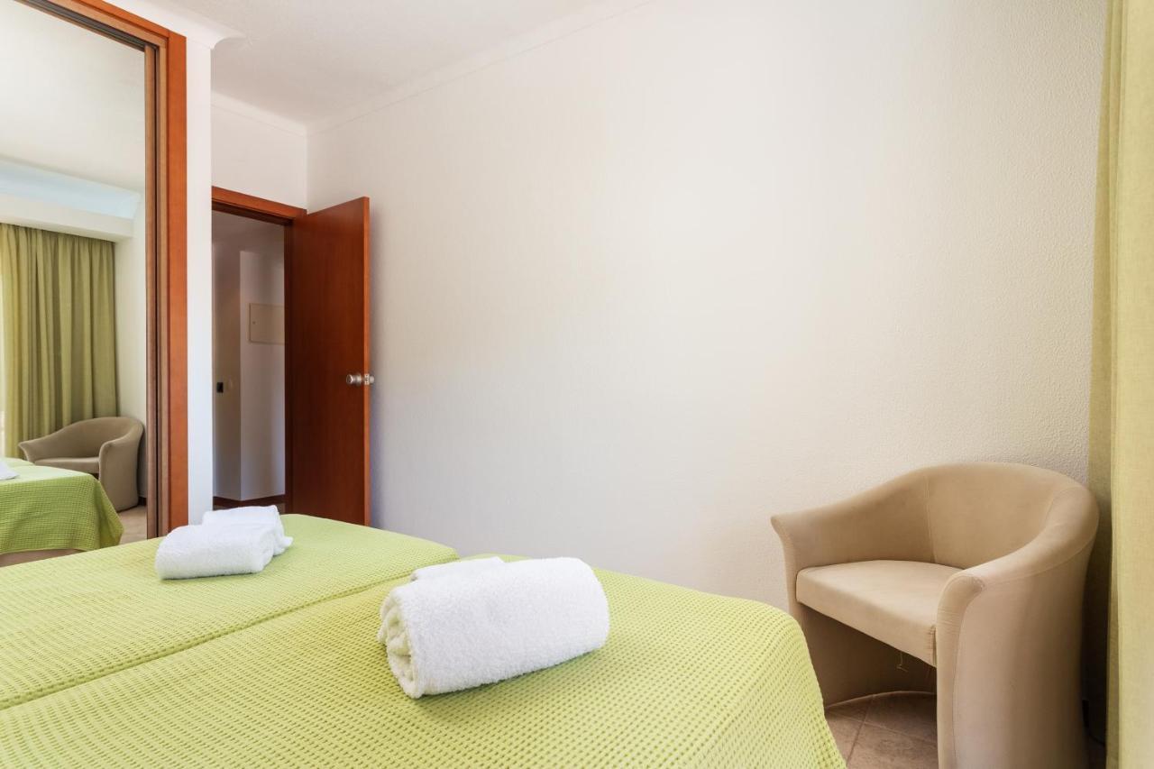 شقة Host Wise - Bright Cozy Flats W Terrace & Pool كوارتيرا المظهر الخارجي الصورة