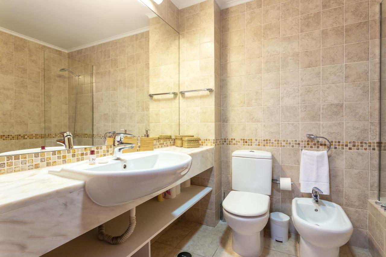 شقة Host Wise - Bright Cozy Flats W Terrace & Pool كوارتيرا المظهر الخارجي الصورة