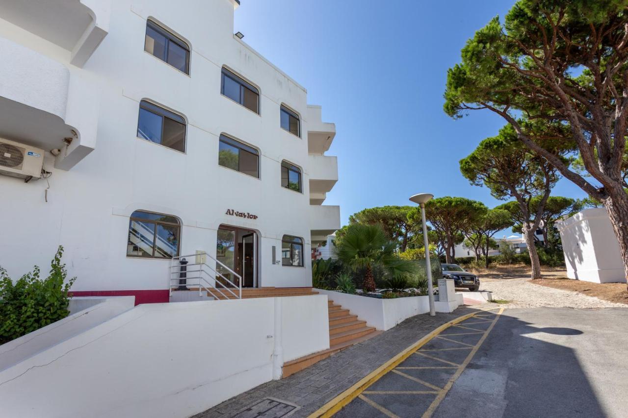 شقة Host Wise - Bright Cozy Flats W Terrace & Pool كوارتيرا المظهر الخارجي الصورة
